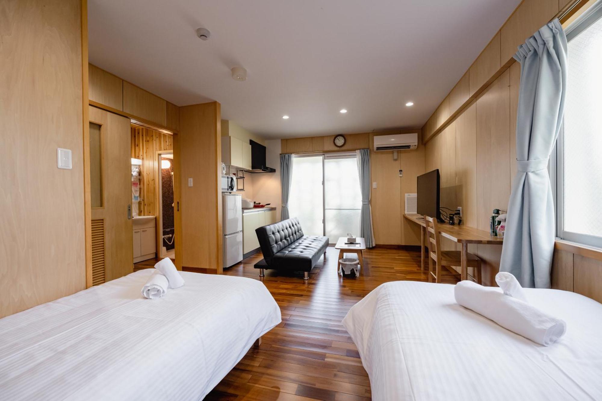 Guest House Kawamitsu Miyakojima  المظهر الخارجي الصورة