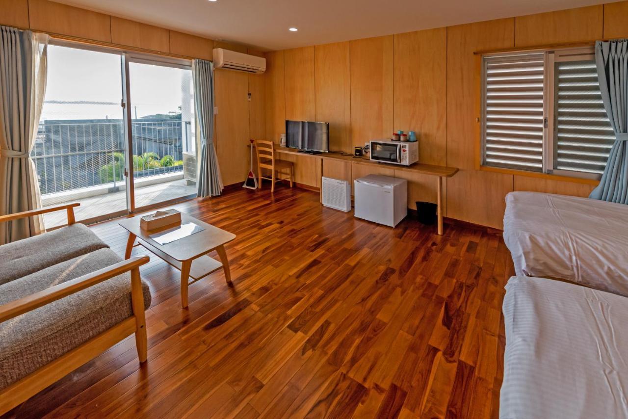 Guest House Kawamitsu Miyakojima  المظهر الخارجي الصورة