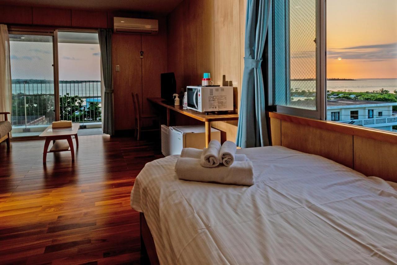 Guest House Kawamitsu Miyakojima  المظهر الخارجي الصورة