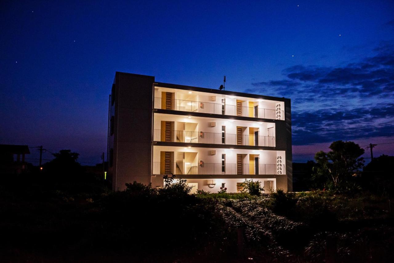 Guest House Kawamitsu Miyakojima  المظهر الخارجي الصورة
